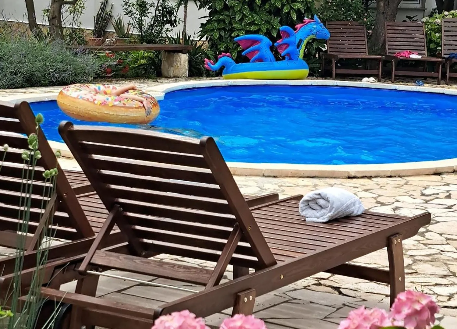Family Friendly Apartments With A Swimming Pool Mundanije, Rab - 5076